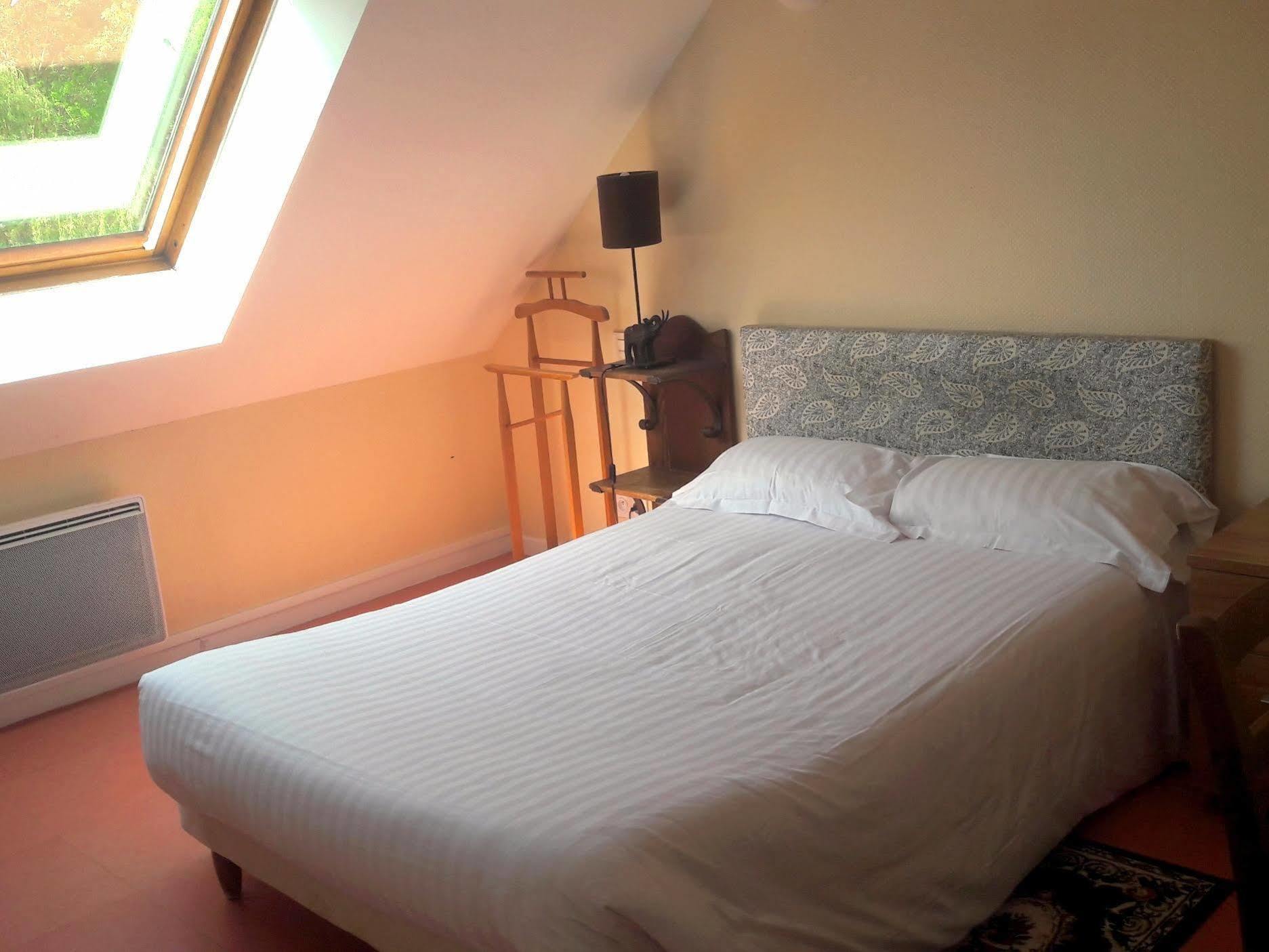Auberge De L'Omois Baulne-en-Brie Экстерьер фото